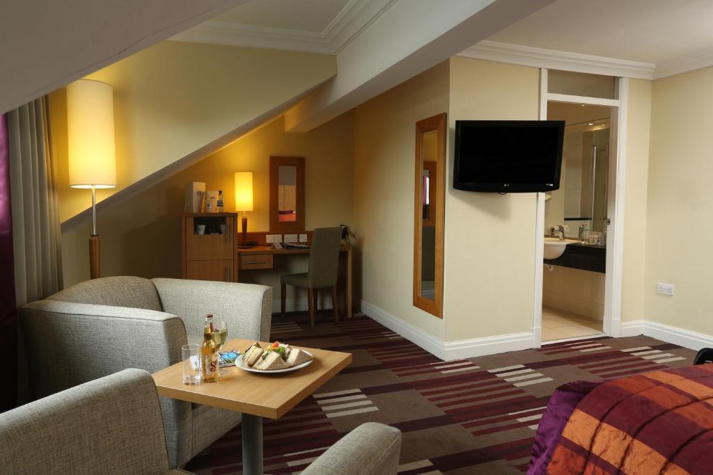 Holiday Inn - Manchester - Oldham, an IHG Hotel - Premium King Room