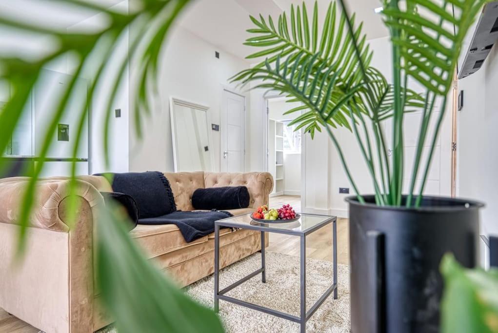 Modern, 1 Bedroom Apartment, Free Parking, Oxford (updated prices 2024)