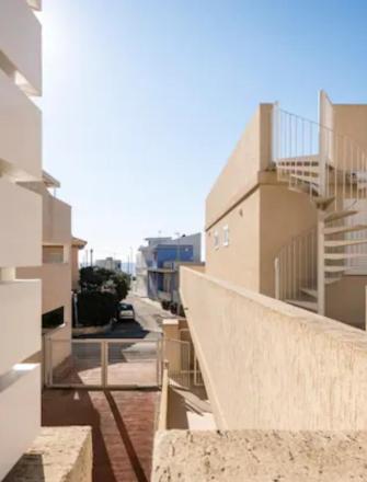 Balkon lub taras w obiekcie Due passi dal mare tra Marina di ragusa-Punta secca