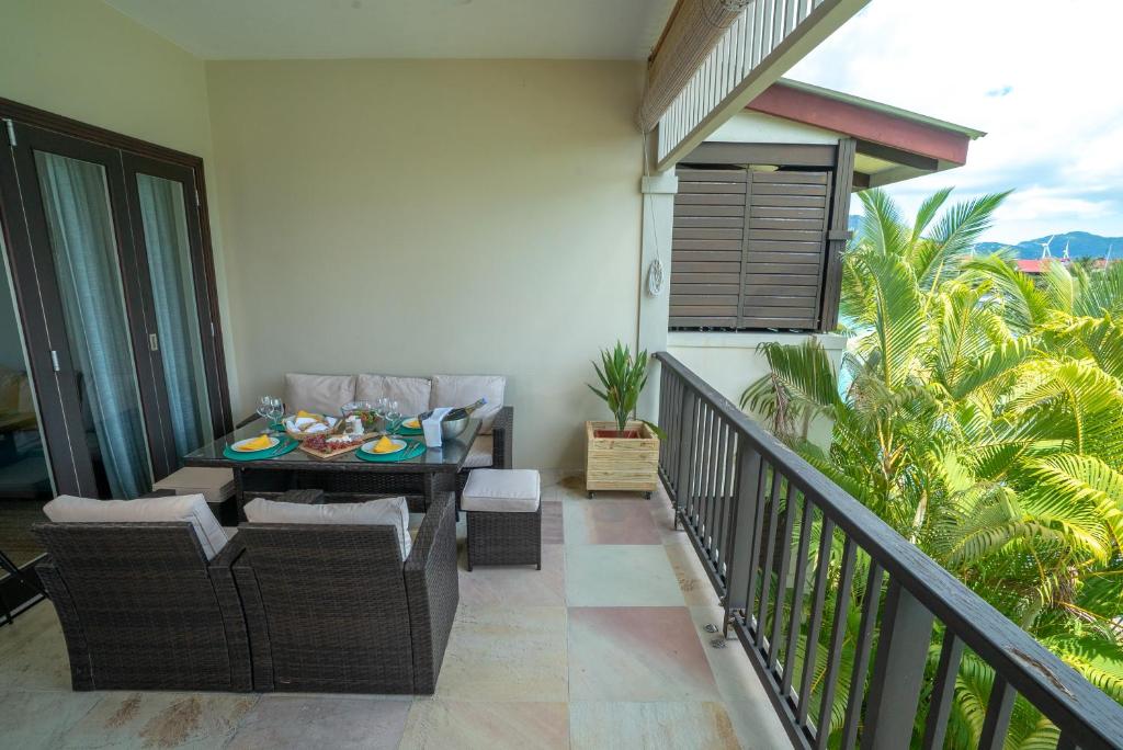 Balkón nebo terasa v ubytování P146A13 - Eden Island Self Catering Apartment Self Check In