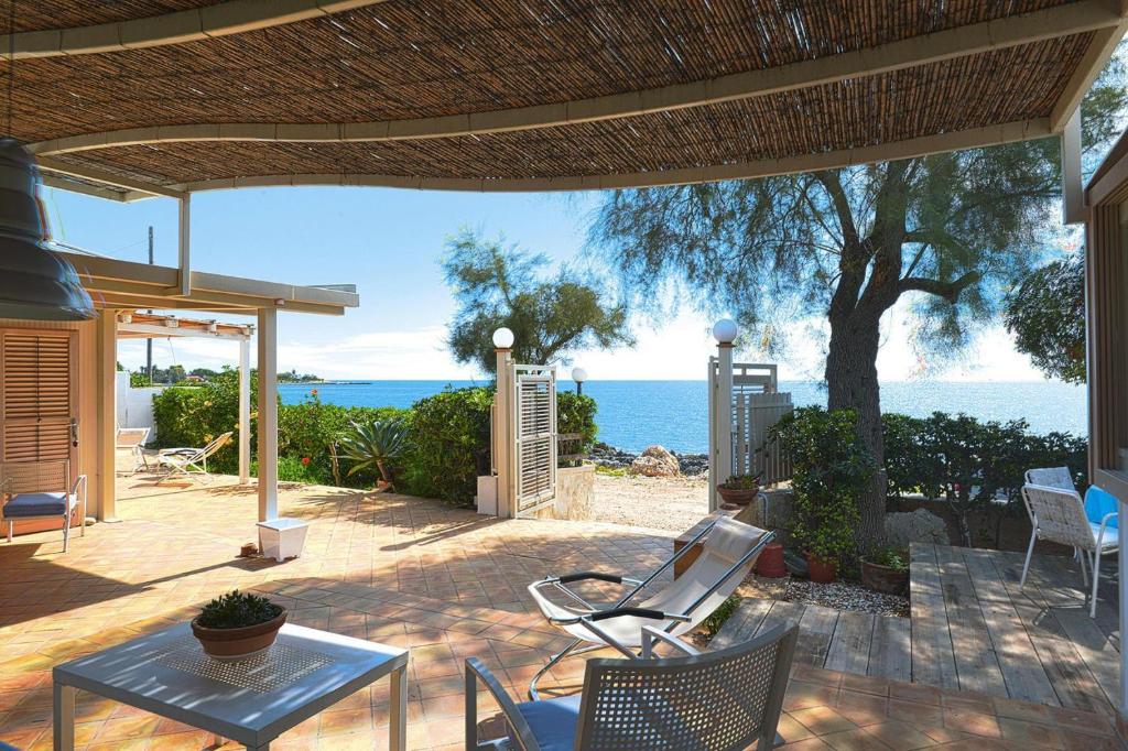 Cottage, Fontane Bianche