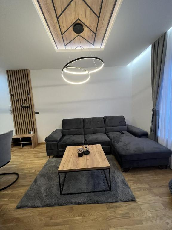 Un lugar para sentarse en Apartman Sara - DivčiNova