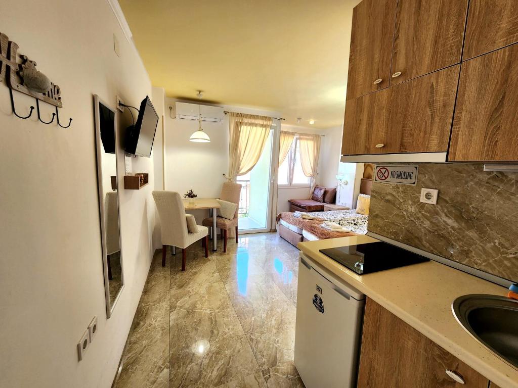 Apartments Ohrid Lake - Family Suite With Balcony