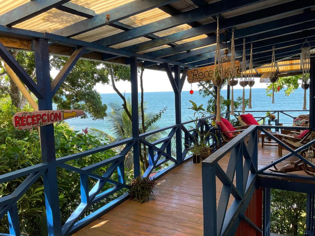 Balkón nebo terasa v ubytování Tesoro Escondido Ecolodge Cabinas