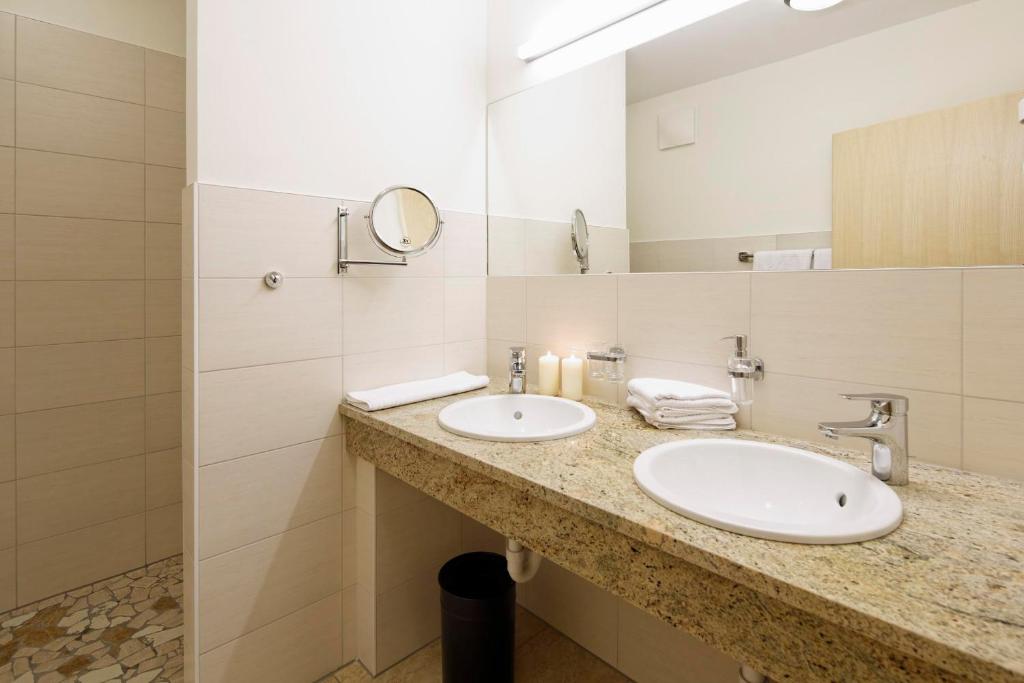 Ferienhotel Fuchs - 17