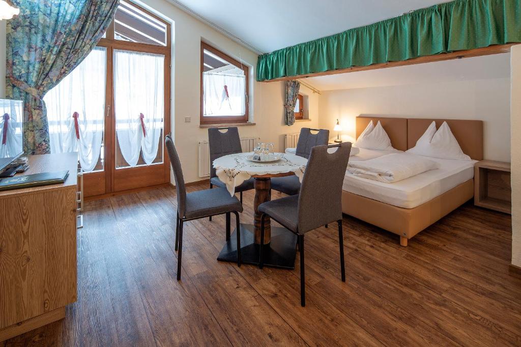 Ferienhotel Fuchs - 19