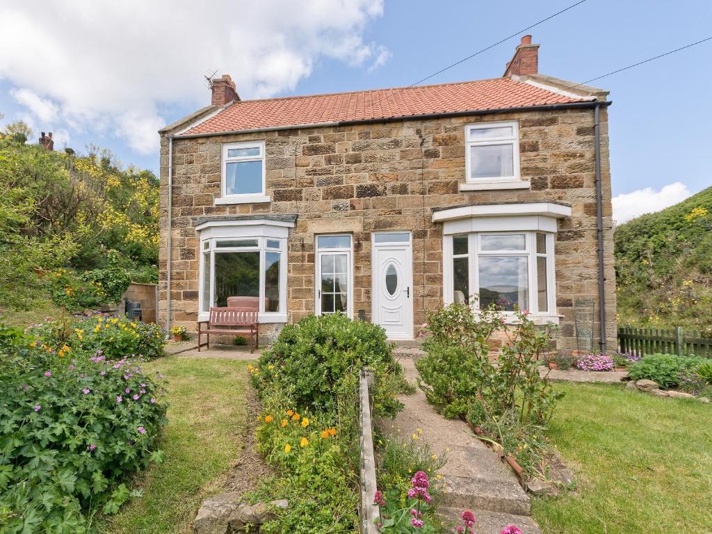 Crow'S Nest in Hinderwell, North Yorkshire, England