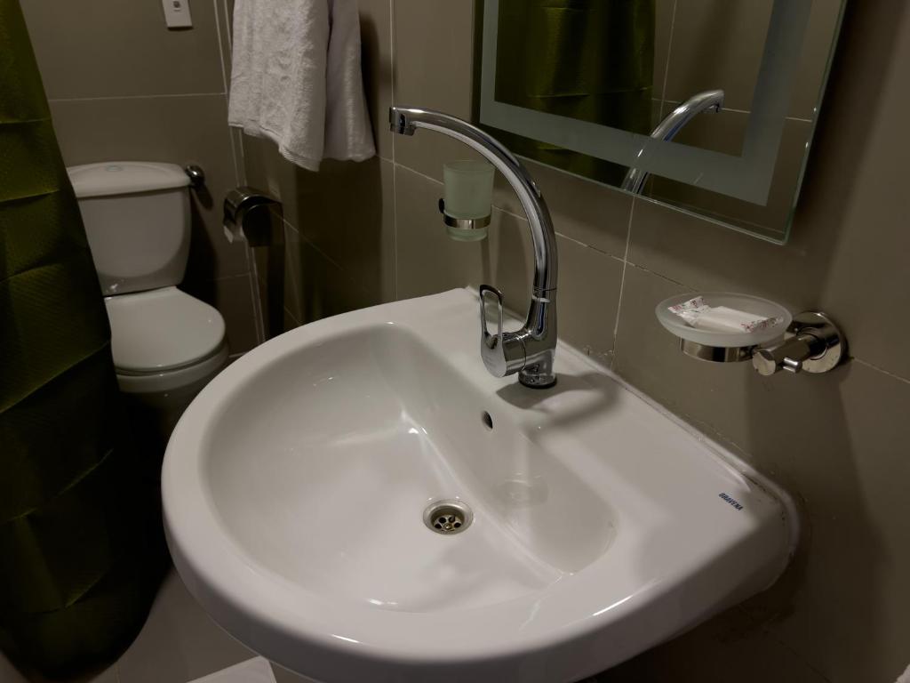 Pyramids Gate Hotel - 18