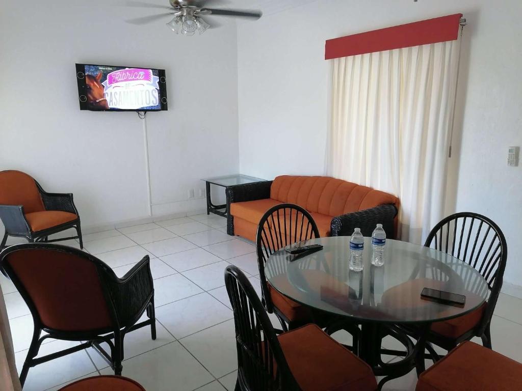 Villas del Palmar Manzanillo with Beach Club