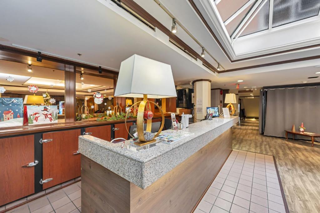 The Bedford Regency Hotel - Resim 19