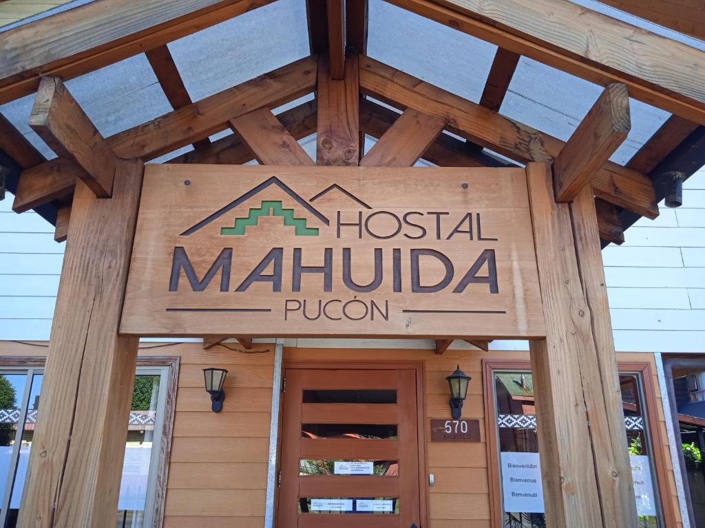 תמונה מהגלריה של Hostal Mahuida בפוקון