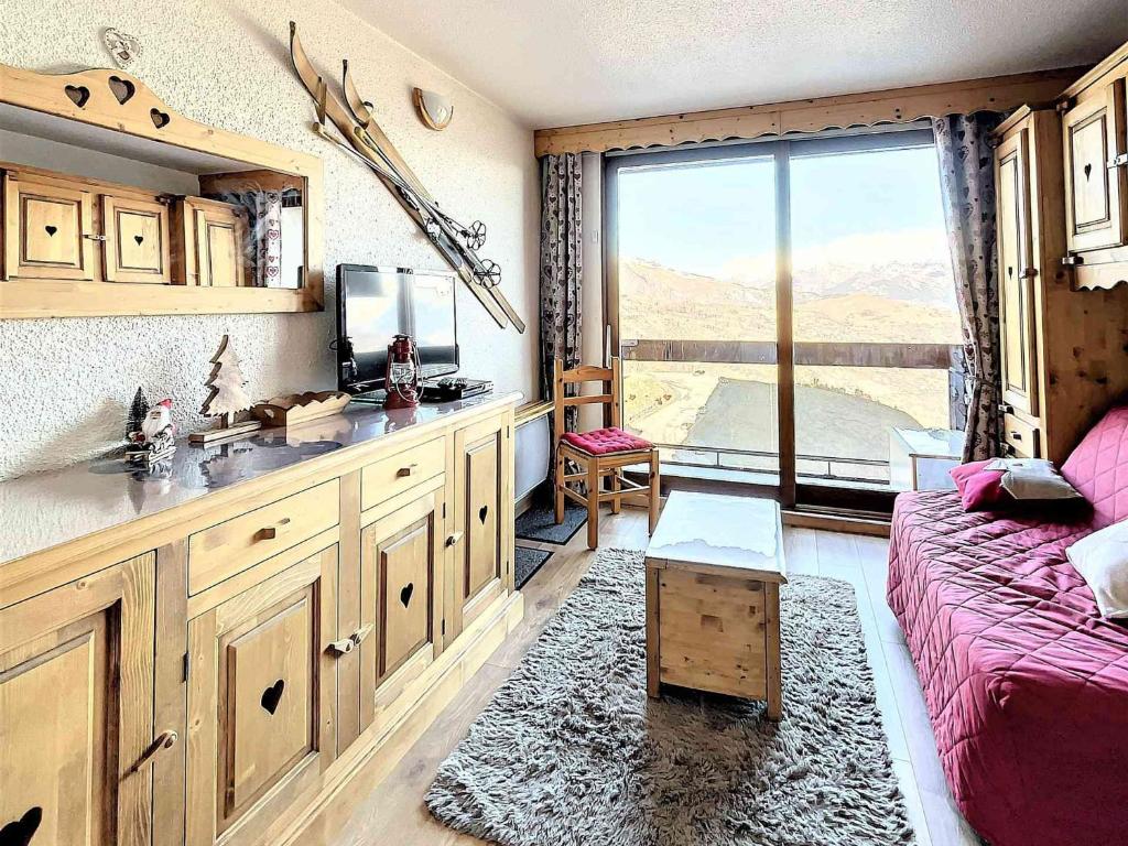 Studio confortable skis aux pieds avec balcon - FR-1-267-245 - Hizvo
