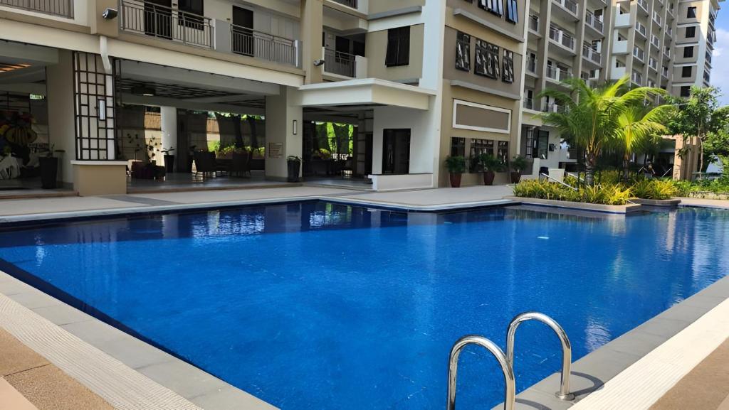 1 BedroomCondo in Sucat Parañaque 2030 mins from Airport, Manila