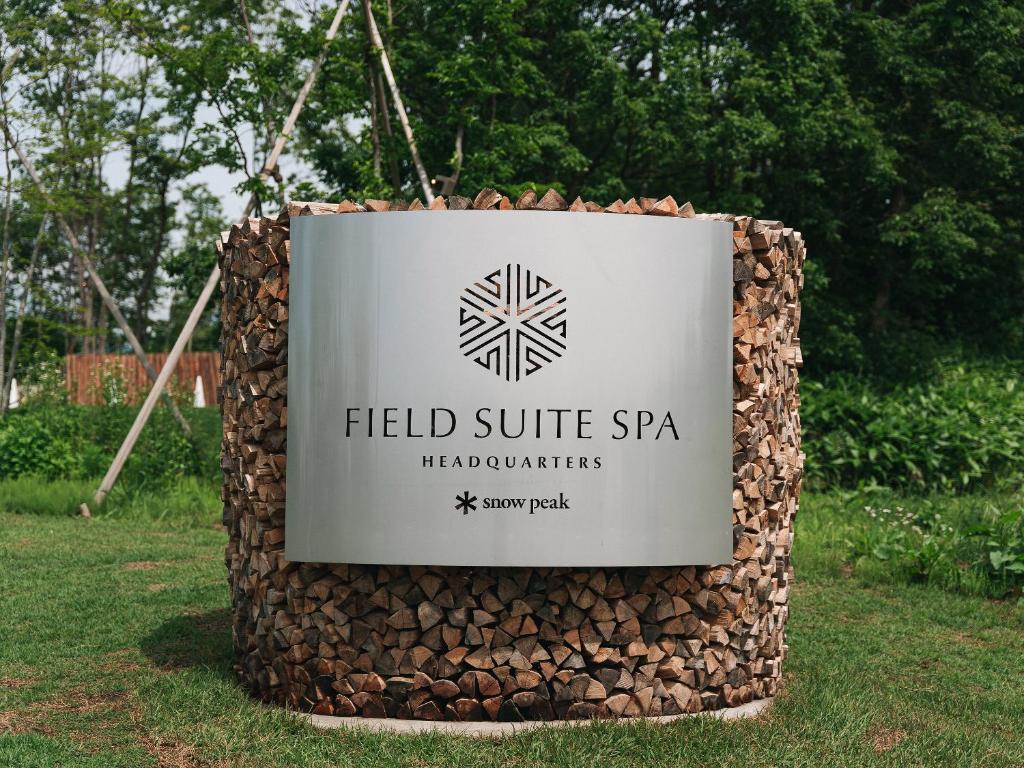 Zahrada ubytování SNOW PEAK FIELD SUITE SPA HEADQUARTERS