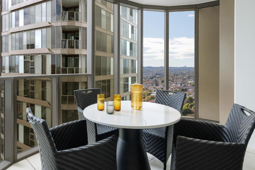 Meriton Suites George Street, Parramatta - Resim 45