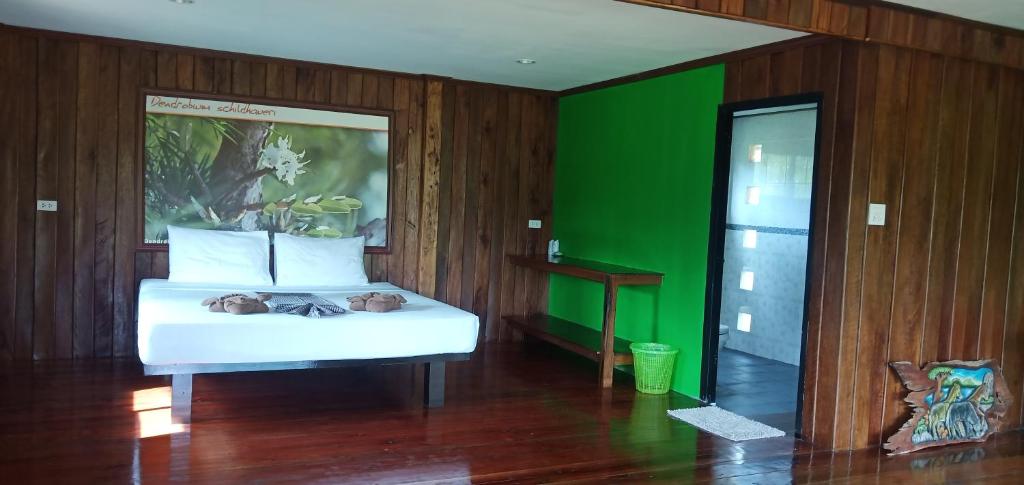 Kohjum Freedom Resort - 12