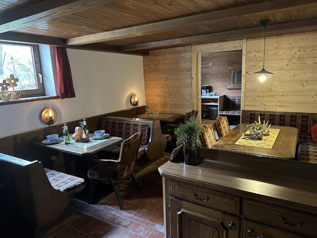 A seating area at Klausnerhof