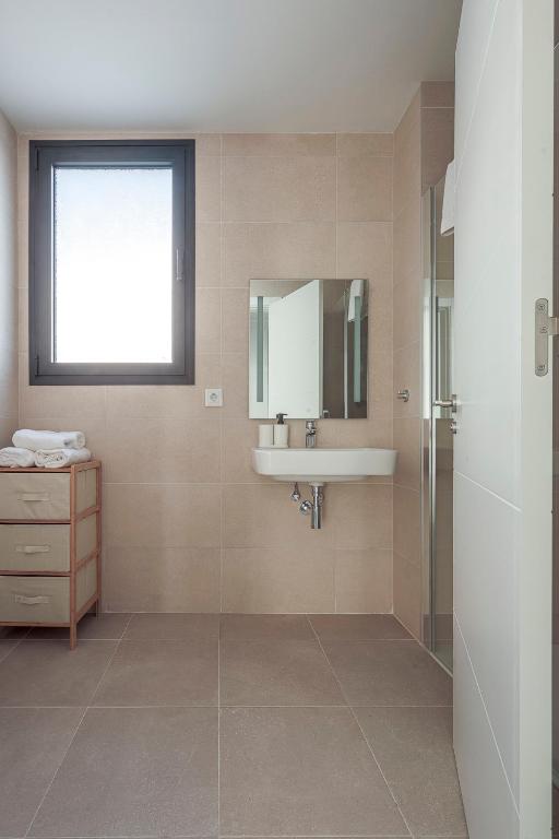 Koupelna v ubytování Uxama Sevilla Luxury Penthouse en Triana - Terraza y parking privados - piscina