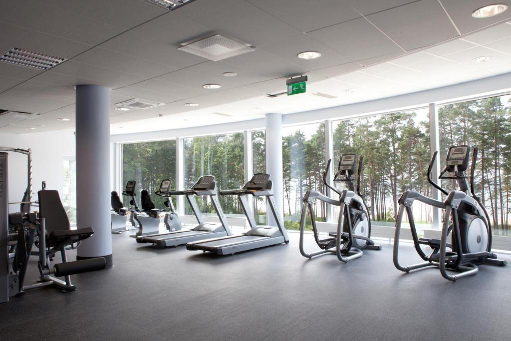 Fitness centrum a/nebo fitness zařízení v ubytování Noorus SPA Hotel