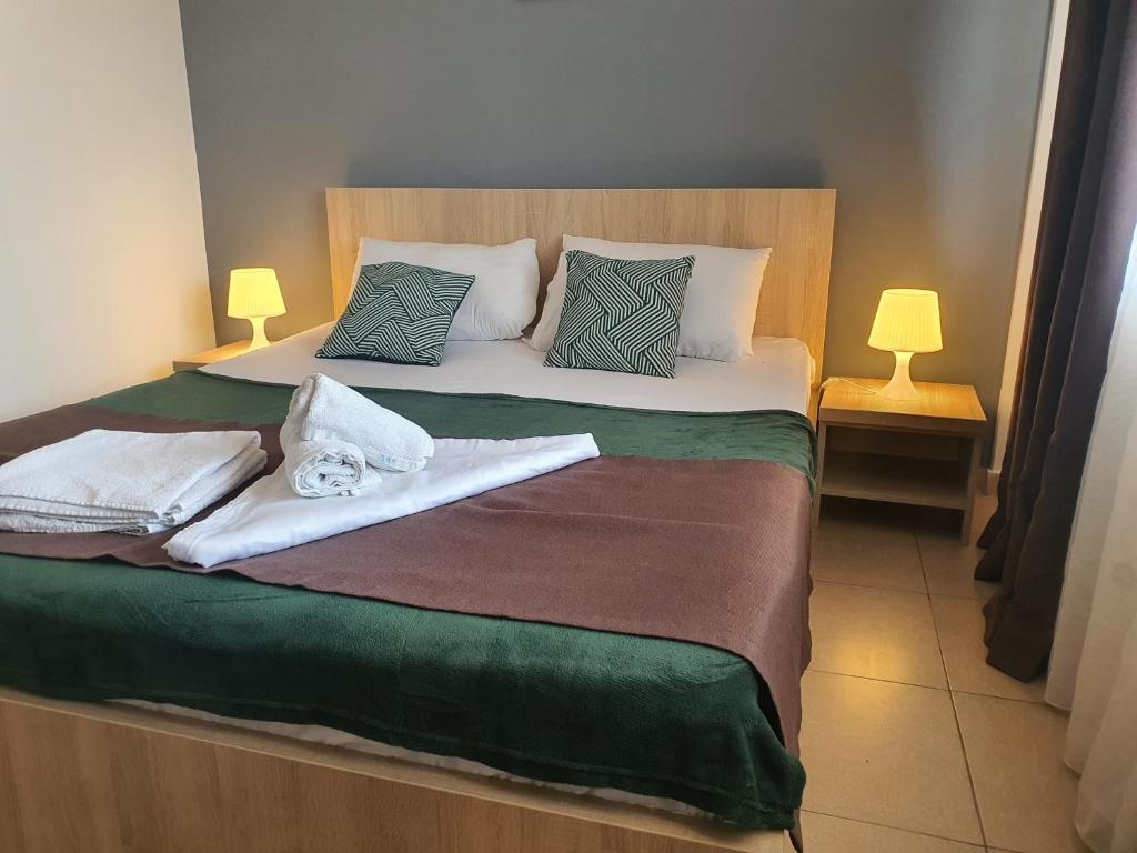 Villa Accommodation - Deluxe Double Room
