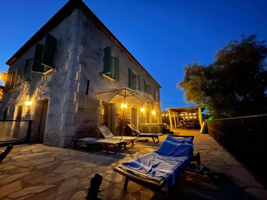 Zdjęcie z galerii obiektu Le presbytère du Nebbiu piscine et jacuzzi w mieście Santo-Pietro-di-Tenda