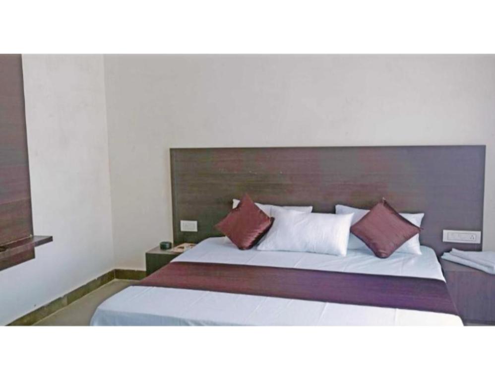 Hotel Kanal, Kota - Deluxe Room