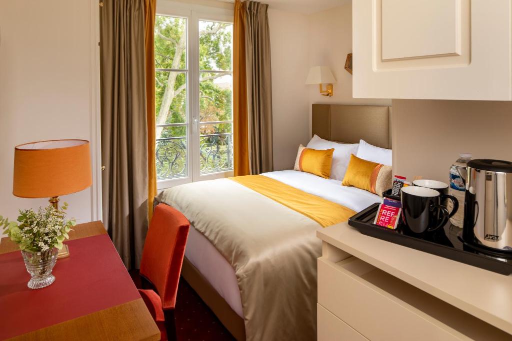 Hotel De Suede Saint Germain - Resim 36