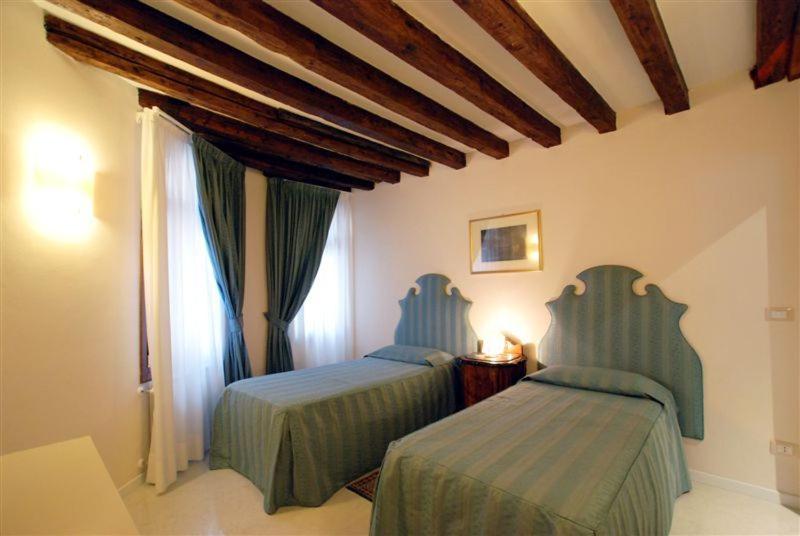 Sarai Apartments - 2