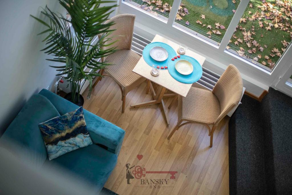 CENTRAL & BRIGHT Apartment on two floors 'TURQUOISE' -By EasyLife Swiss - Resim 21