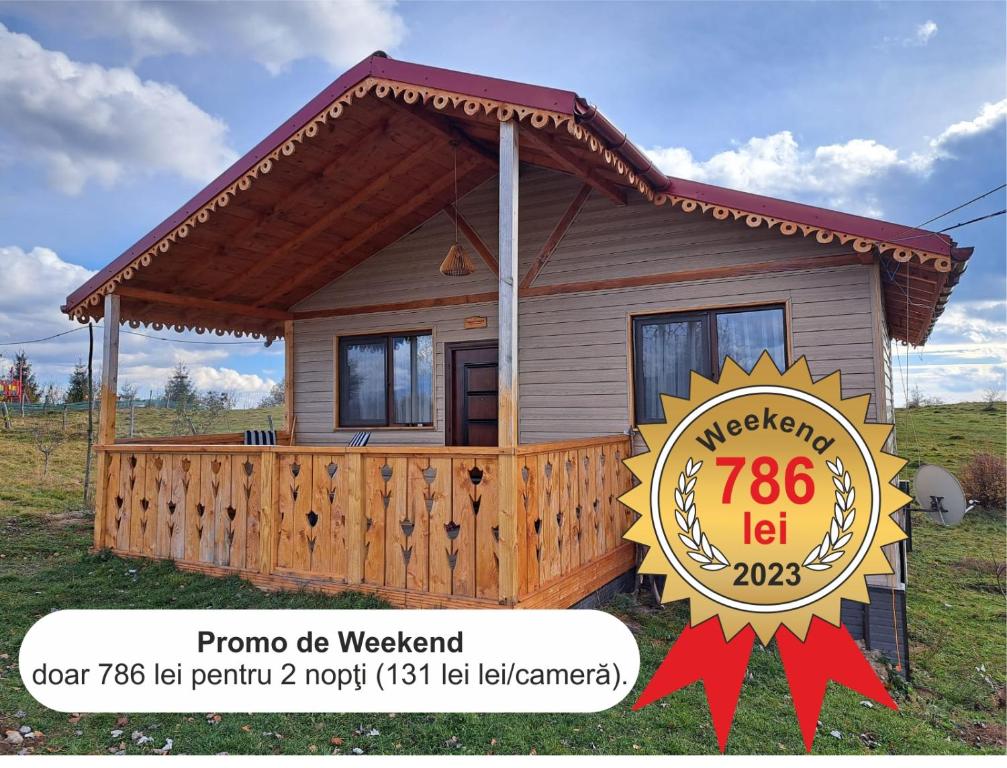 una representación de una pequeña casa en venta en Cabana de lemn Runcu Stone, en Runcu