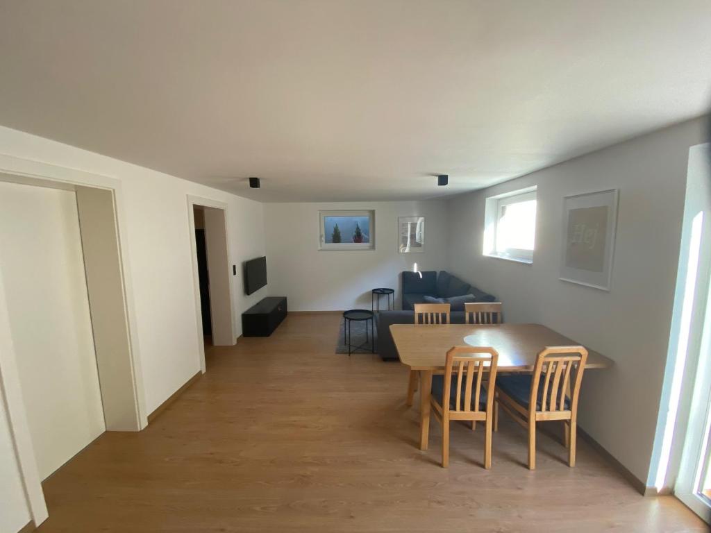 TV a/nebo společenská místnost v ubytování Apart am Waldnerhof