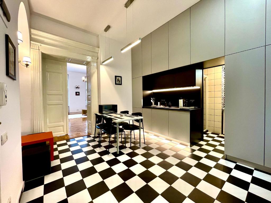 Kuchyň nebo kuchyňský kout v ubytování Grandeur