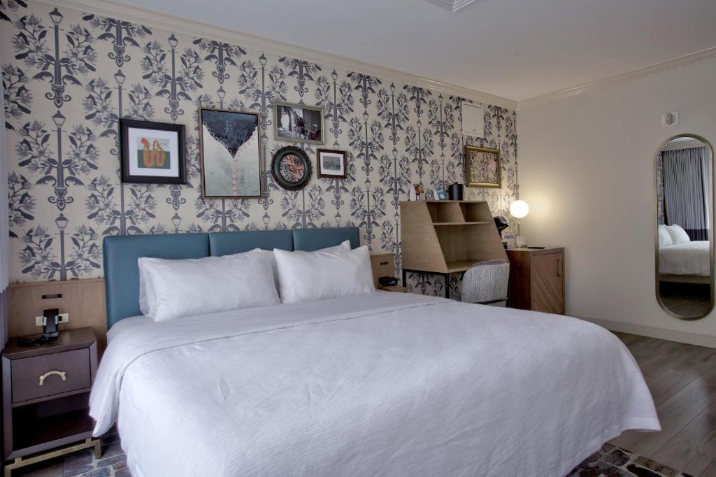 Hotel Indigo New Orleans - French Quarter - Standard Room