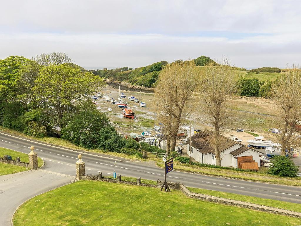 Harbour Apartment in Combe Martin, Devon, England