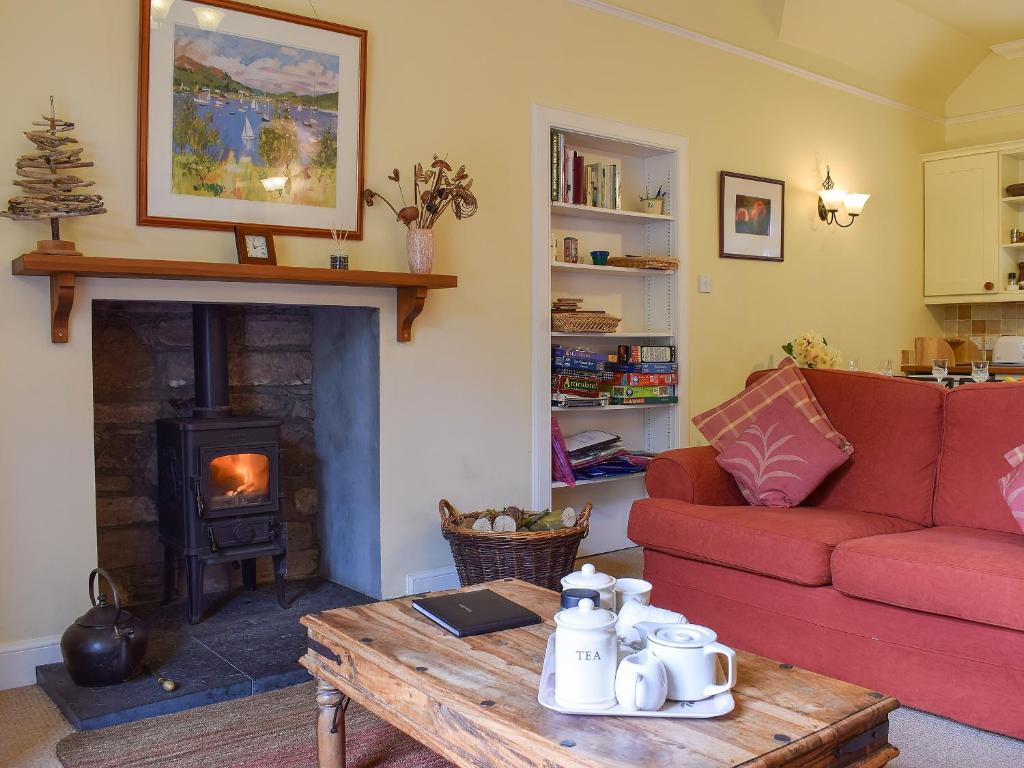 Glebe Cottage in New Scone, Perth & Kinross, Scotland