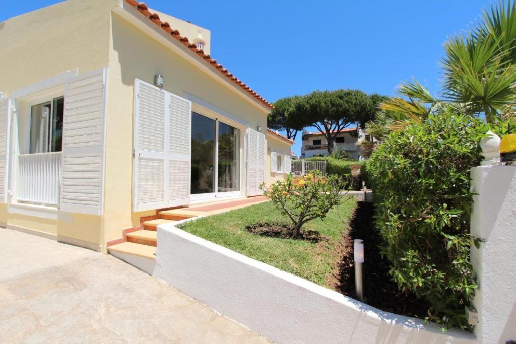 Zahrada ubytování Villa Maelou Vilamoura Algarve