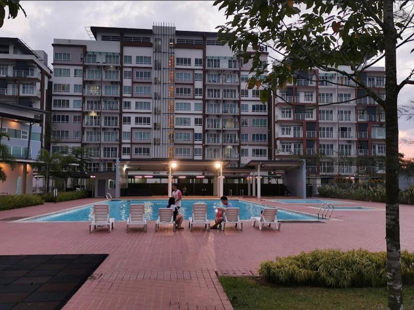 Baseinas apgyvendinimo įstaigoje P residence 3 bedroom with swimming pool view Block 1 arba netoliese