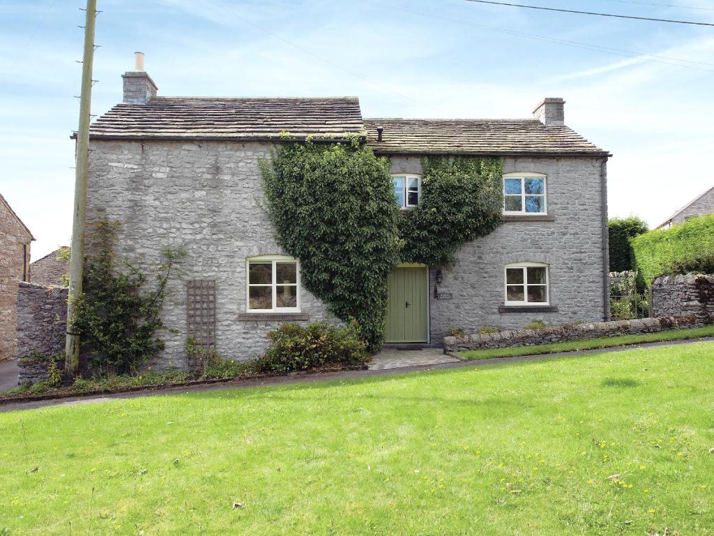 Spinney Cottage in Millers Dale, Derbyshire, England