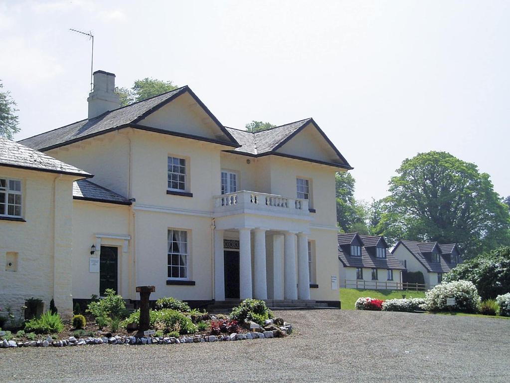 Natalie Jane in Liskeard, Cornwall, England