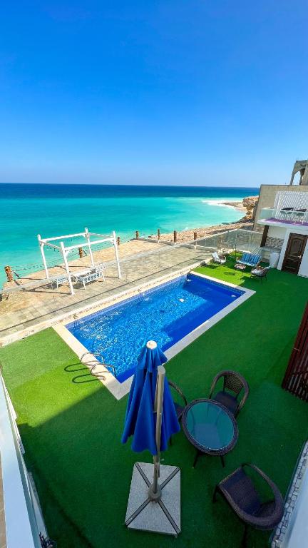 Bassein majutusasutuses Wadi Shab Beach Villa või selle lähedal