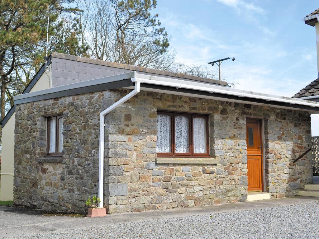 Stable Cottage in Amroth, Pembrokeshire, Wales
