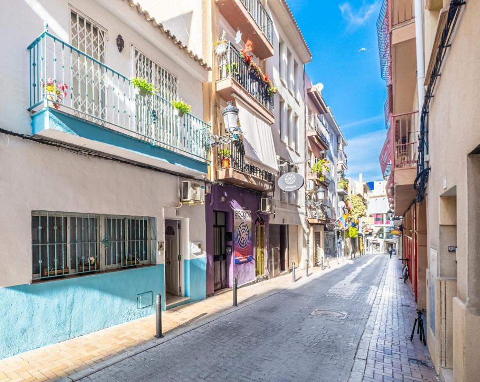 an empty street in a city with buildings at Benidorm Old Town House - Casa Casco Antiguo in Benidorm