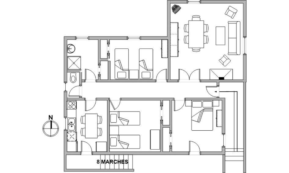 un plan d'étage d'une maison dans l'établissement Villa l'abri cotier, à Sainte-Maxime