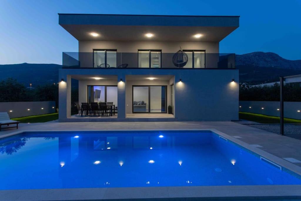 The Brand New Luxury Villa Bernie