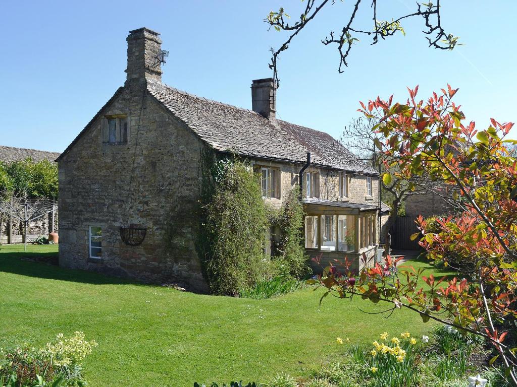 Charlton Cottage in Wyck Rissington, Gloucestershire, England