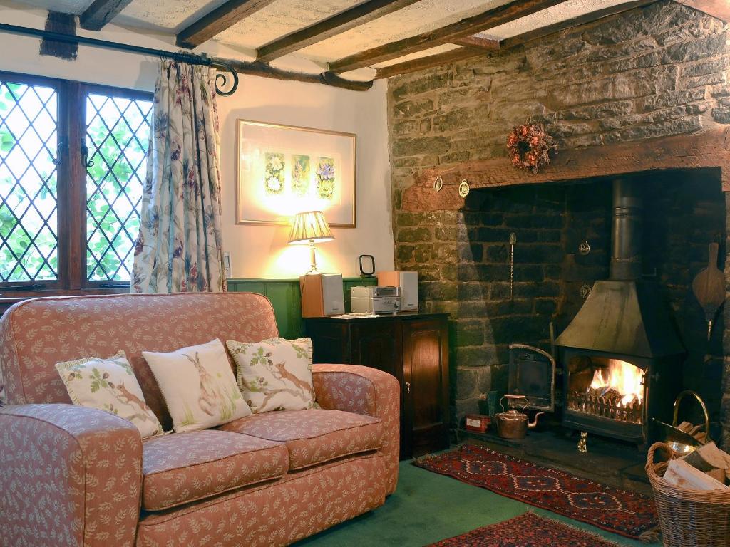 Molly'S Cottage in Knighton, Powys, Wales