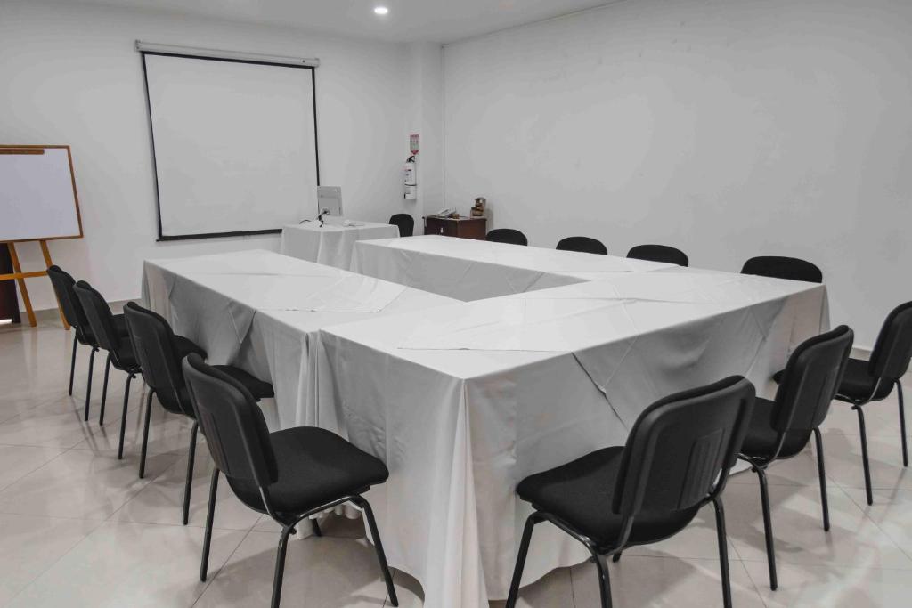 Konferenční prostory v ubytování Hotel Neiva Plaza