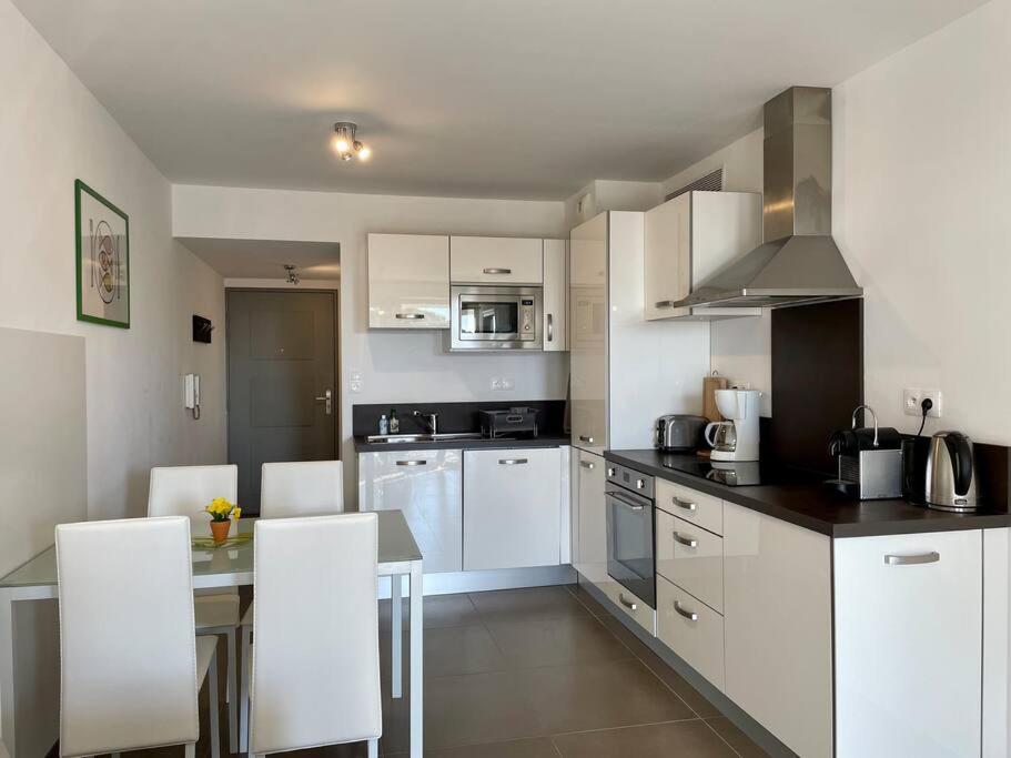 17 - Appartement neuf, parking terrasse et jolie vue - Appartamento Con 1 Camera Da Letto