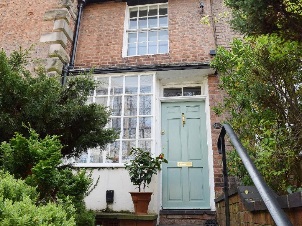 Westgate Cottage in Warwick, Warwickshire, England