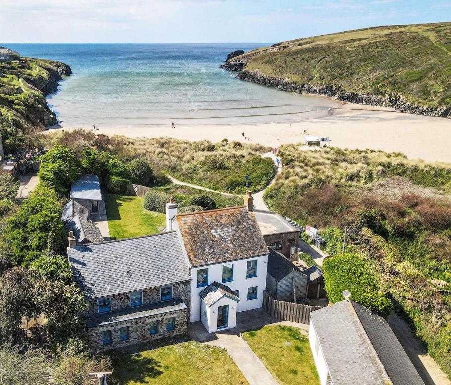 Beach Cottage - Porthcothan